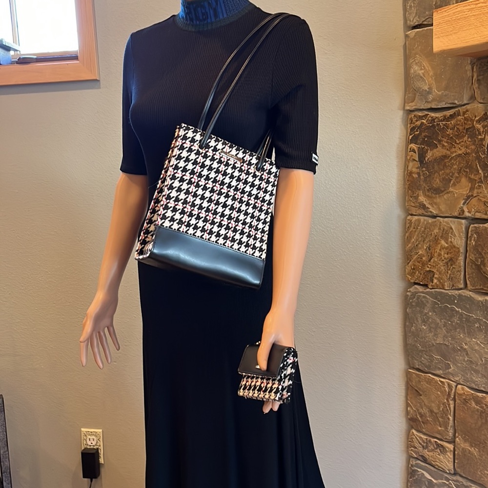 Nine West handbag with keychain wallet